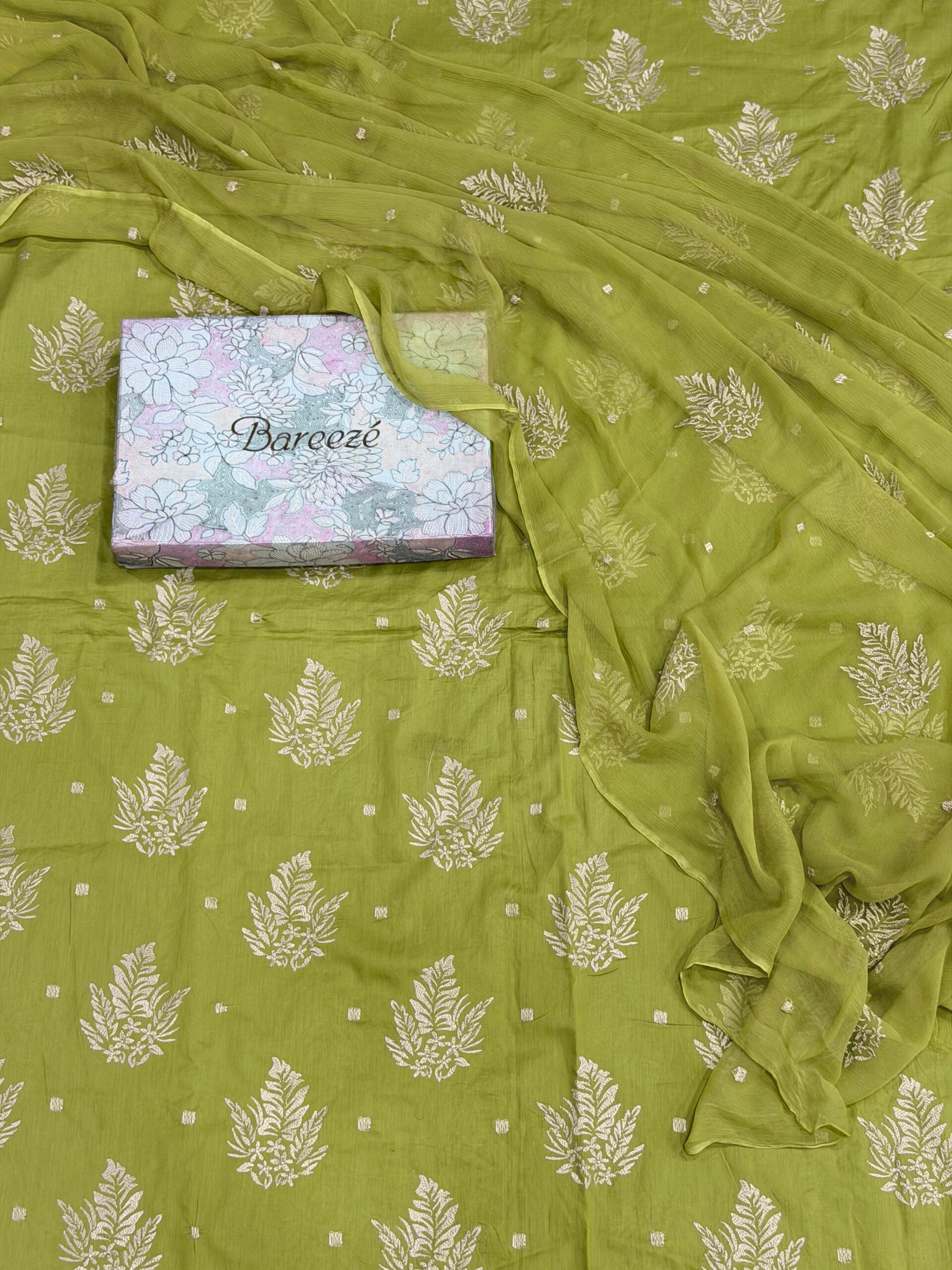 lawn 3 pc suit