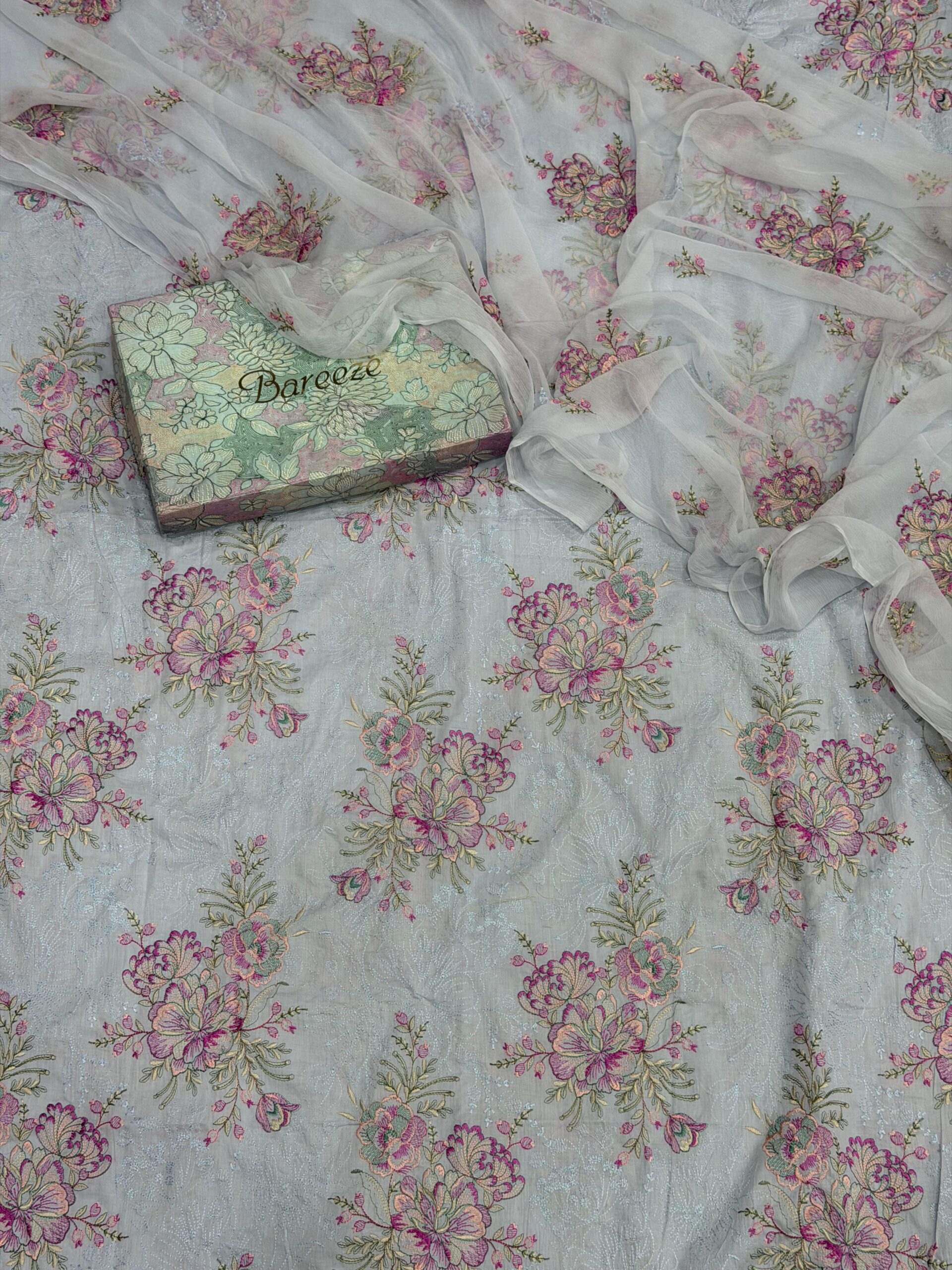 lawn 3 pc suit