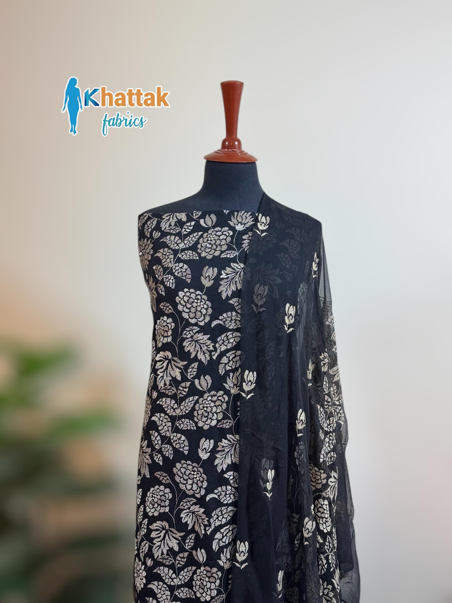 Winter Karandi 3PC KF-120 black embroidered suit with chiffon dupatta – Khattak Fabrics
