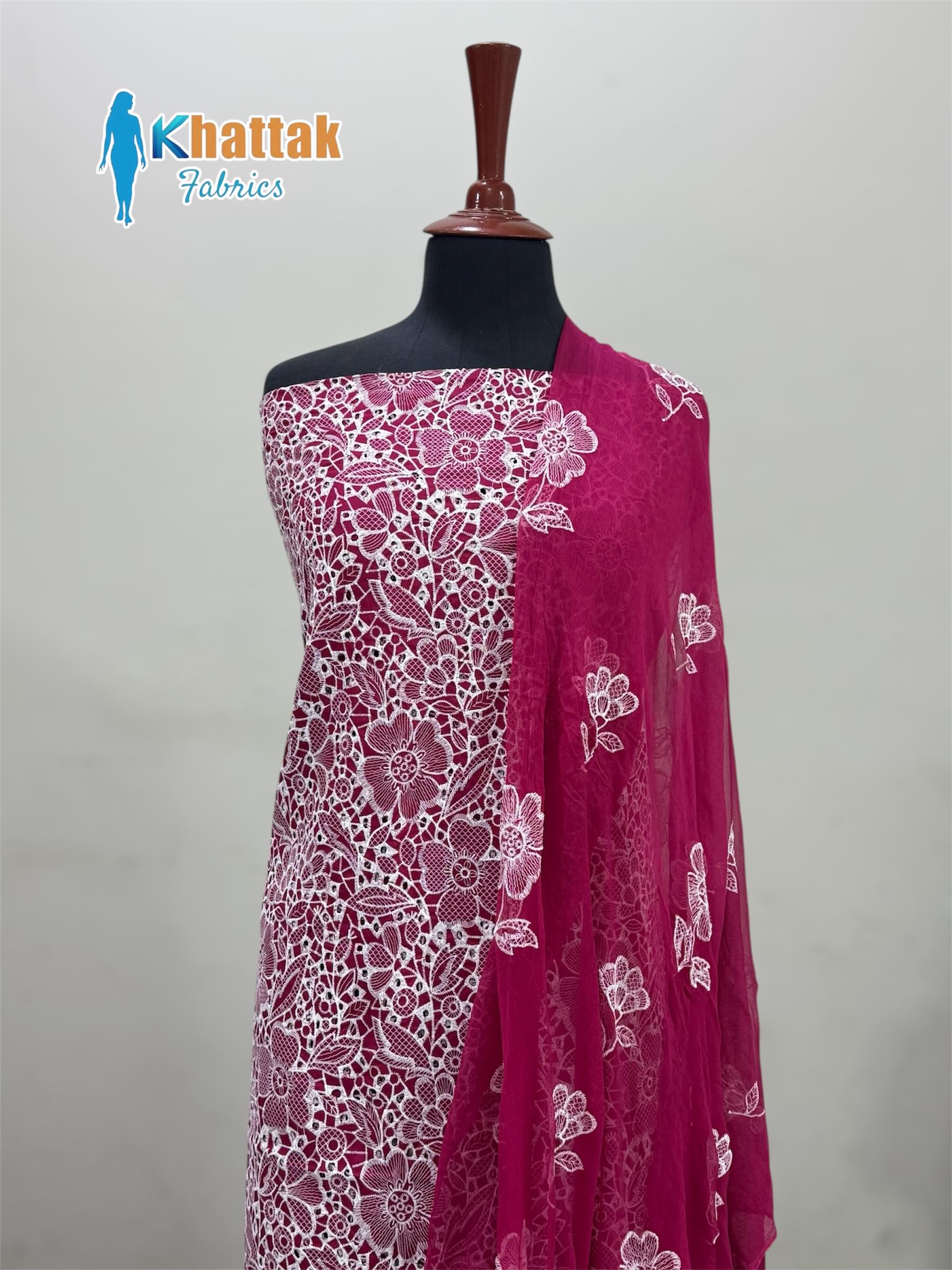 Bareeze 3PC Karandi – Premium Winter Embroidered Suit